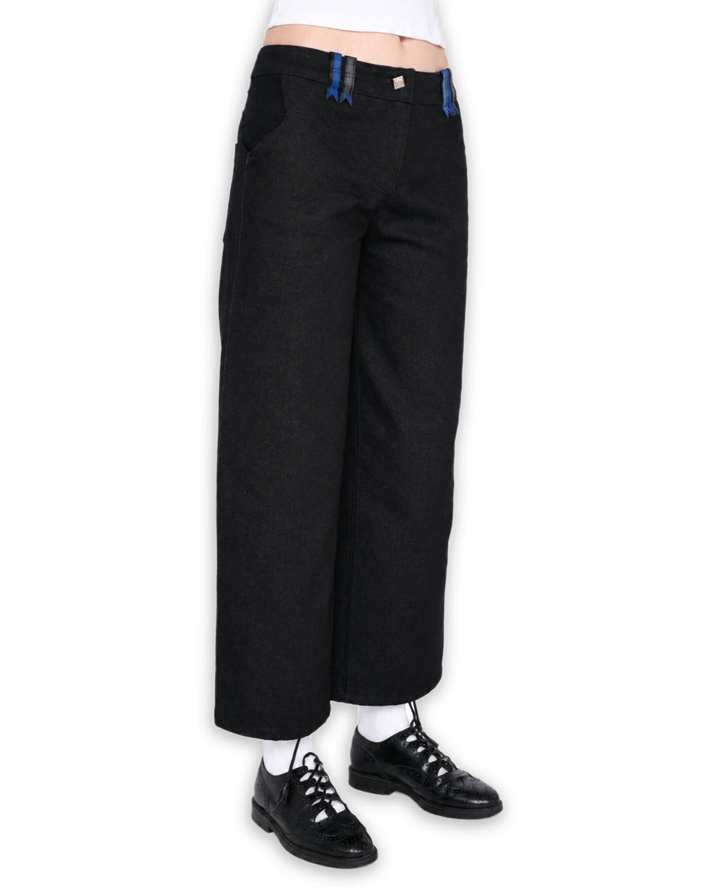 MOURNING JEANS